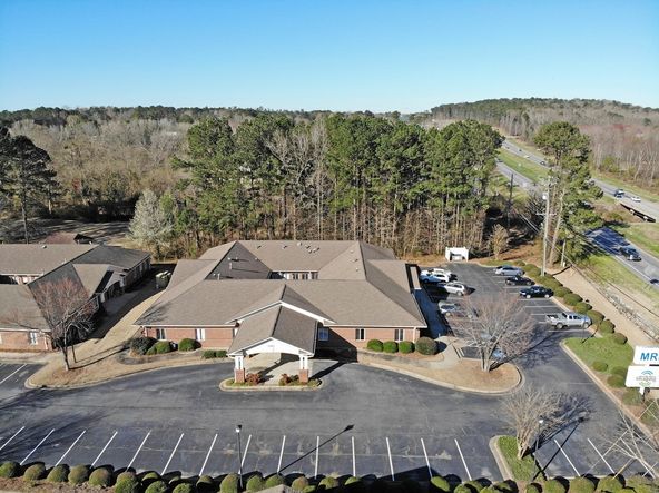 Freestanding Medical Office Opportunity | ±9,049 SF: 1565 Highway 34 E, Newnan, GA 30265